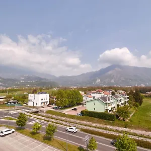Piazza Lira Aparthotel Schio