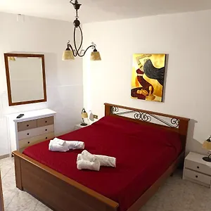 casa-nina-mondello.sicilyhotelsitaly.net/