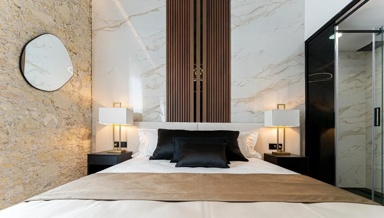 Nero Luxury Suites Cagliari Italien