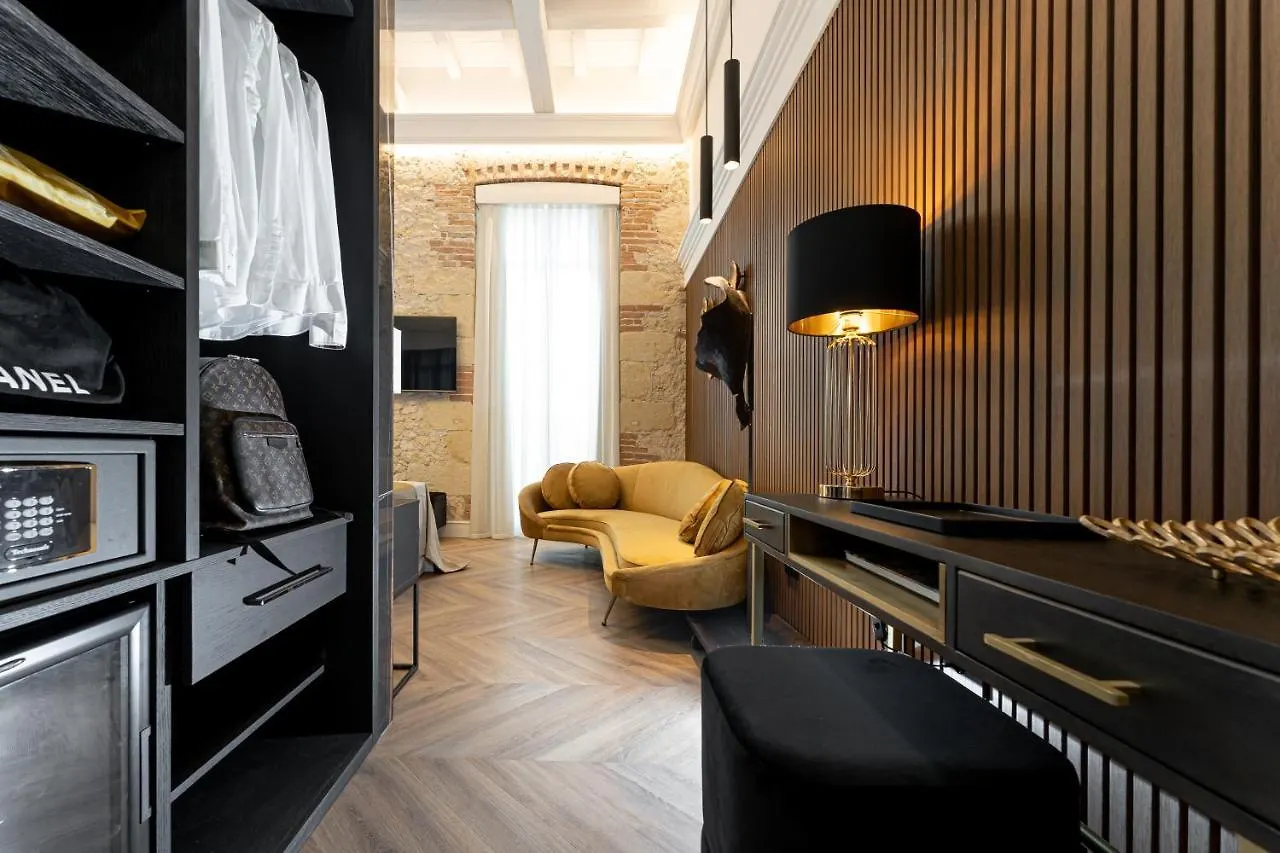 Pensjonat Nero Luxury Suites Cagliari